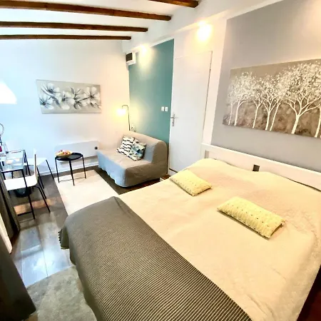 Avala Sunset Apartment