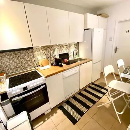 Avala Sunset 아파트