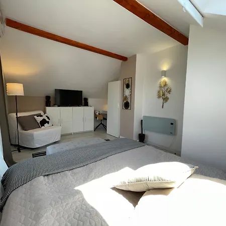 Avala Sunset Apartment *