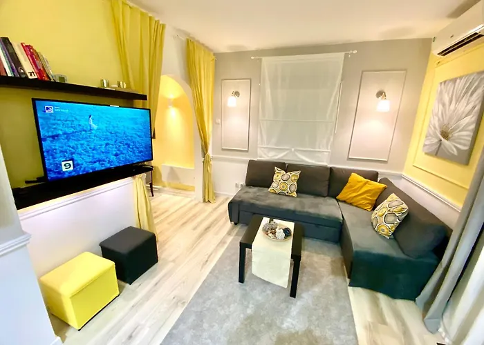 Διαμέρισμα Avala Sunset *