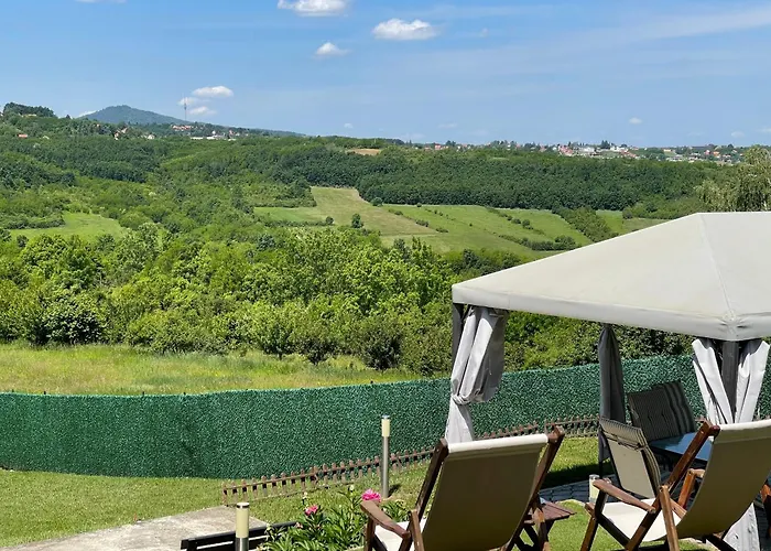 Avala Sunset アパート ベオグラード