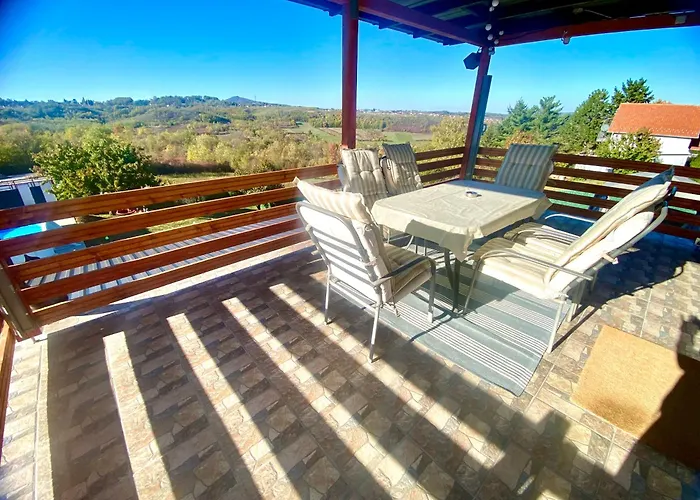 アパート Avala Sunset